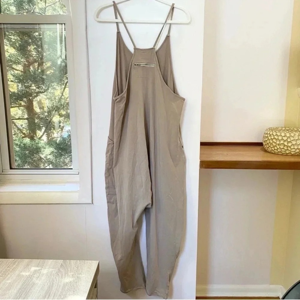 Free People Movement Hot Shot Onesie Taupe Brown Medium - Picture 7 of 11